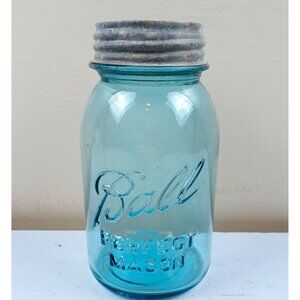 Ball Perfect Mason Blue Glass Jar With Zinc Lid # 1 on the bottom 1913-1923